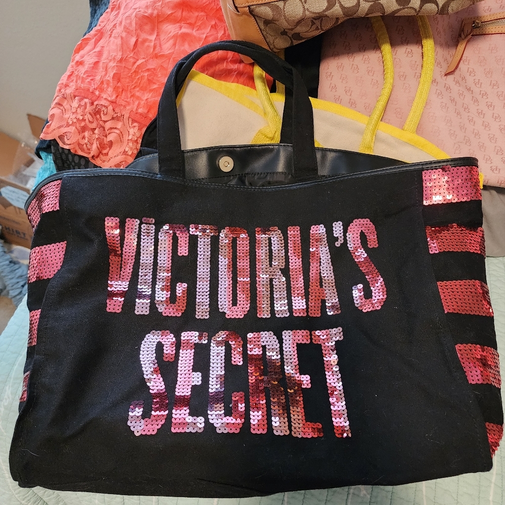 Vs sequin tote